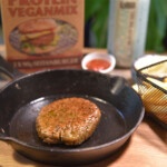 recept om zelf vegan burger te maken met frietjes met de instant protein vegan mix van Bertyb seiten