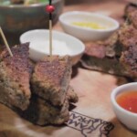 Rezept für vegane Aperitifhäppchen für proteinreiche Seitan-Streifen, ideal für den Aperitifteller