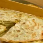 quesadilla met gegrilde courgette en manitoba seitan